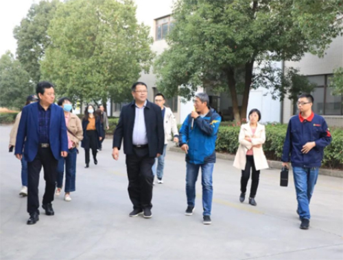 省发改委调研组莅临ld平台中国有限公司
工厂调研